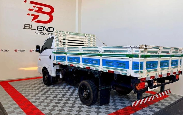 imagem-https://www.socarrao.com.br/sc-vehicle-images-prod/4402747/1792526254746-8588492_6_B_3b3d14fa1b.jpeg