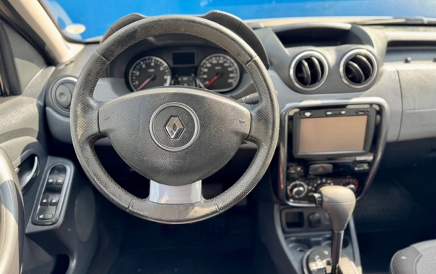 imagem-https://www.socarrao.com.br/sc-vehicle-images-prod/4402759/1792517917386-16346cba-0bd5-4fef-9f4a-400357cfb861.jpg