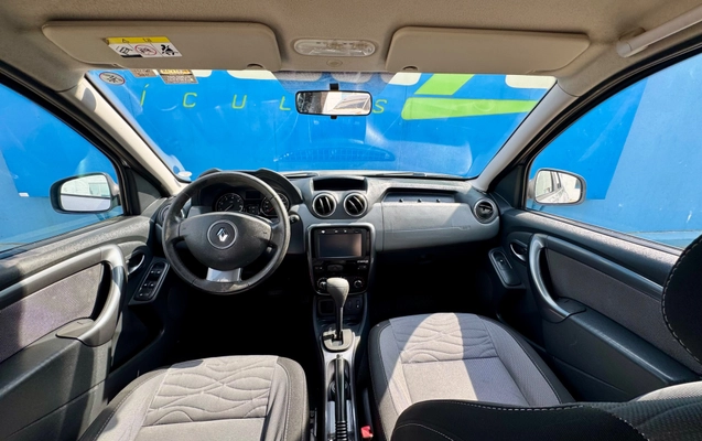 imagem-https://www.socarrao.com.br/sc-vehicle-images-prod/4402759/1792517917386-9746c83b-f0c5-47d4-b6bd-82a58559cfae.jpg
