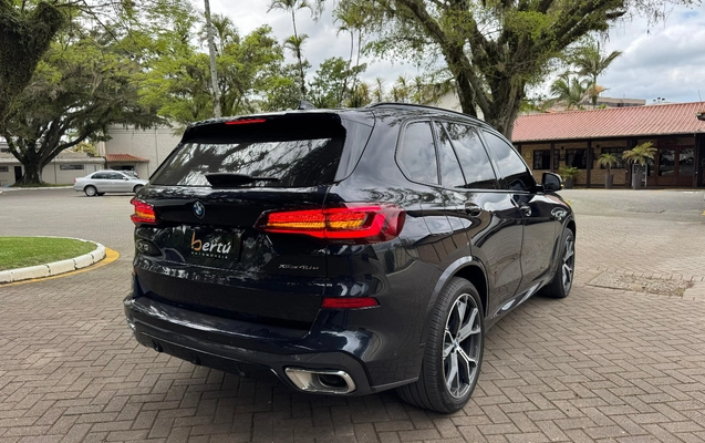imagem-https://www.socarrao.com.br/sc-vehicle-images-prod/4402763/1792517992113-SW1hZ2VtIGRvIFdoYXRzQXBwIGRlIDIwMjUtMDktMjUgw6AocykgMTAuNTUuNDlfZmI0NTVhYTAuanBn.jpg