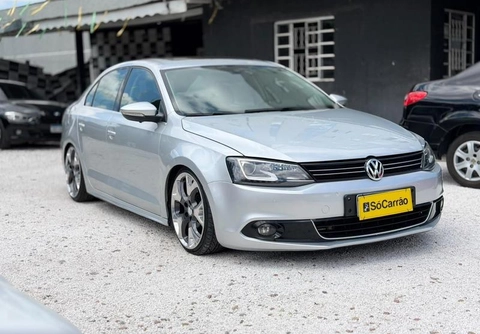 Volkswagen Jetta 2012 Prata — foto 1 de 3