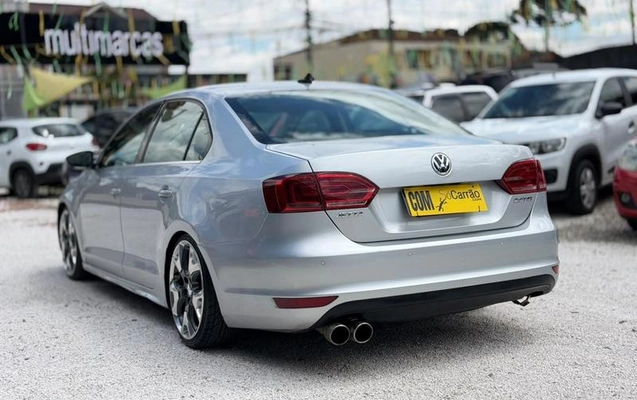 imagem-https://www.socarrao.com.br/sc-vehicle-images-prod/4402820/1792518540991-8588564_4_B_a6f9a0b656.jpeg