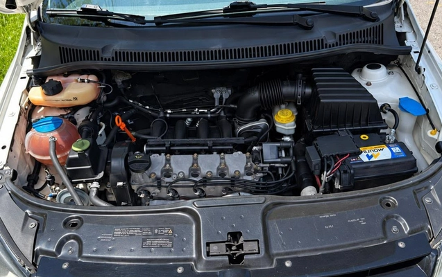 imagem-https://www.socarrao.com.br/sc-vehicle-images-prod/4402846/1792518892964-V2hhdHNBcHAgSW1hZ2UgMjAyNi0xMC0yMCBhdCAwOS4yOS4yOS5qcGVn.jpeg