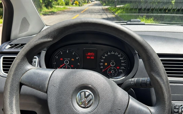 imagem-https://www.socarrao.com.br/sc-vehicle-images-prod/4402846/1792518893749-V2hhdHNBcHAgSW1hZ2UgMjAyNi0xMC0yMCBhdCAwOS4yOS4yOCAoMikuanBlZw.jpeg