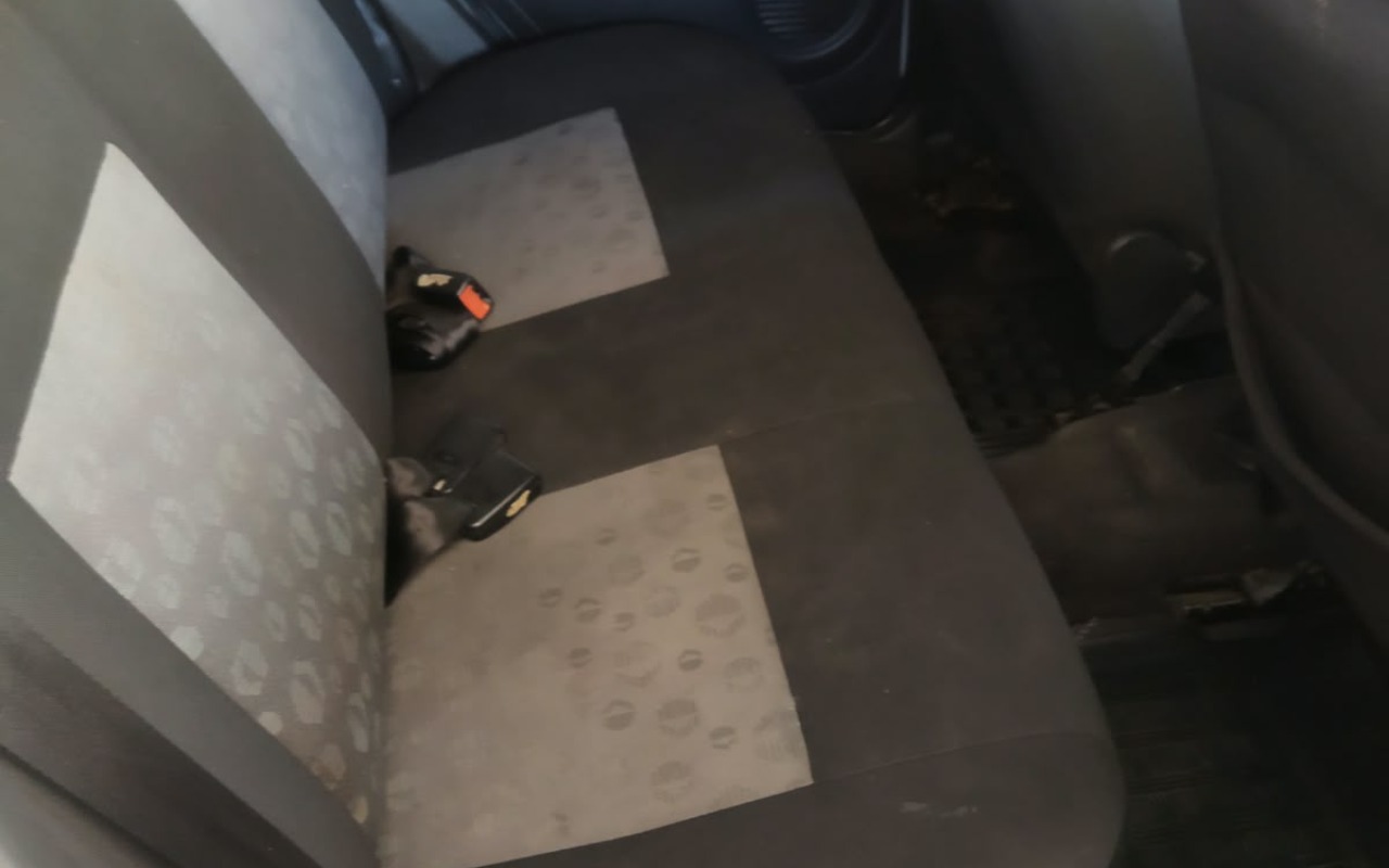 imagem-https://www.socarrao.com.br/sc-vehicle-images-prod/4402855/1792518545734-NzZjMjlhY2QtMWZiNy00MzhjLWExOTItNzU5ODNiNmQ4MDczLmpwZw.jpg