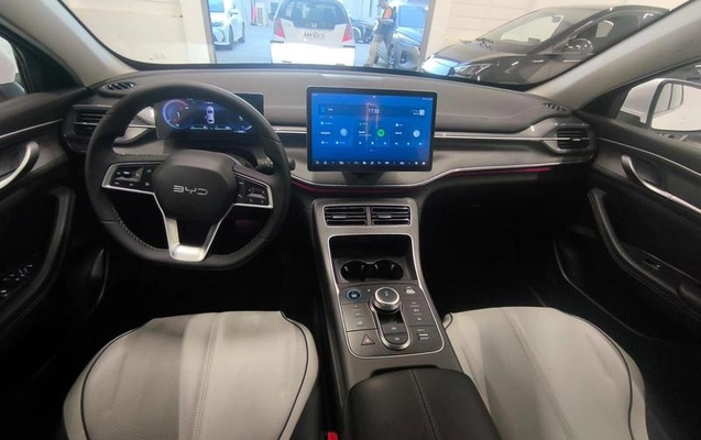 imagem-https://www.socarrao.com.br/sc-vehicle-images-prod/4402856/1792524739470-8588591_8_B_da6d1222e4.jpeg