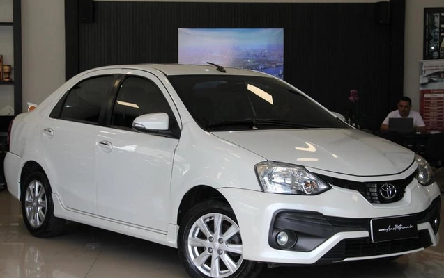 imagem-https://www.socarrao.com.br/sc-vehicle-images-prod/4402859/1792518567992-8584294_0_B_aa9053d837.jpeg