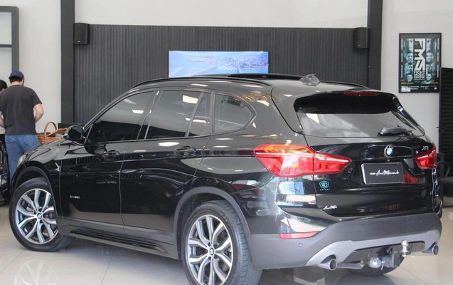 imagem-https://www.socarrao.com.br/sc-vehicle-images-prod/4402863/1792608735253-8510988_4_B_3eea1f07ae.jpeg