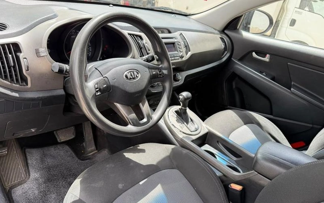 imagem-https://www.socarrao.com.br/sc-vehicle-images-prod/4402872/1792614190360-8585774_0_B_40c62f4a2f.jpeg