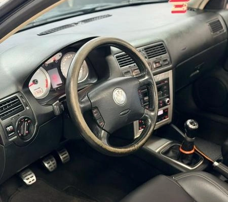 imagem-https://www.socarrao.com.br/sc-vehicle-images-prod/4402888/1792518880616-8574489_8_B_38067d7590.jpeg