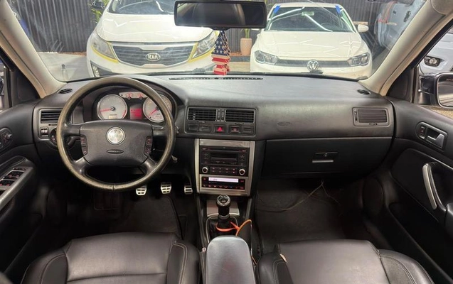 imagem-https://www.socarrao.com.br/sc-vehicle-images-prod/4402888/1792518880624-8574489_11_B_30718aaab6.jpeg