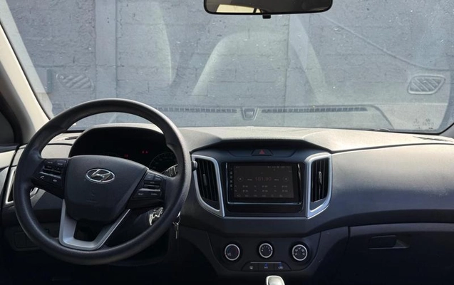 imagem-https://www.socarrao.com.br/sc-vehicle-images-prod/4402894/1792607807099-8582273_7_B_b7058f8a66.jpeg