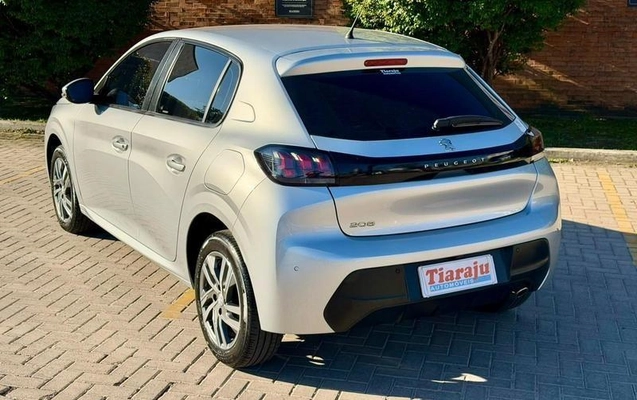 imagem-https://www.socarrao.com.br/sc-vehicle-images-prod/4402895/1792519000990-8531047_0_B_0699a53570.jpeg