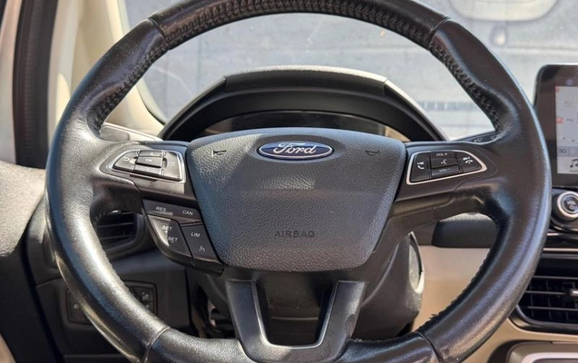 imagem-https://www.socarrao.com.br/sc-vehicle-images-prod/4402920/1792705249177-8575130_8_B_c3fb1d9ef1.jpeg