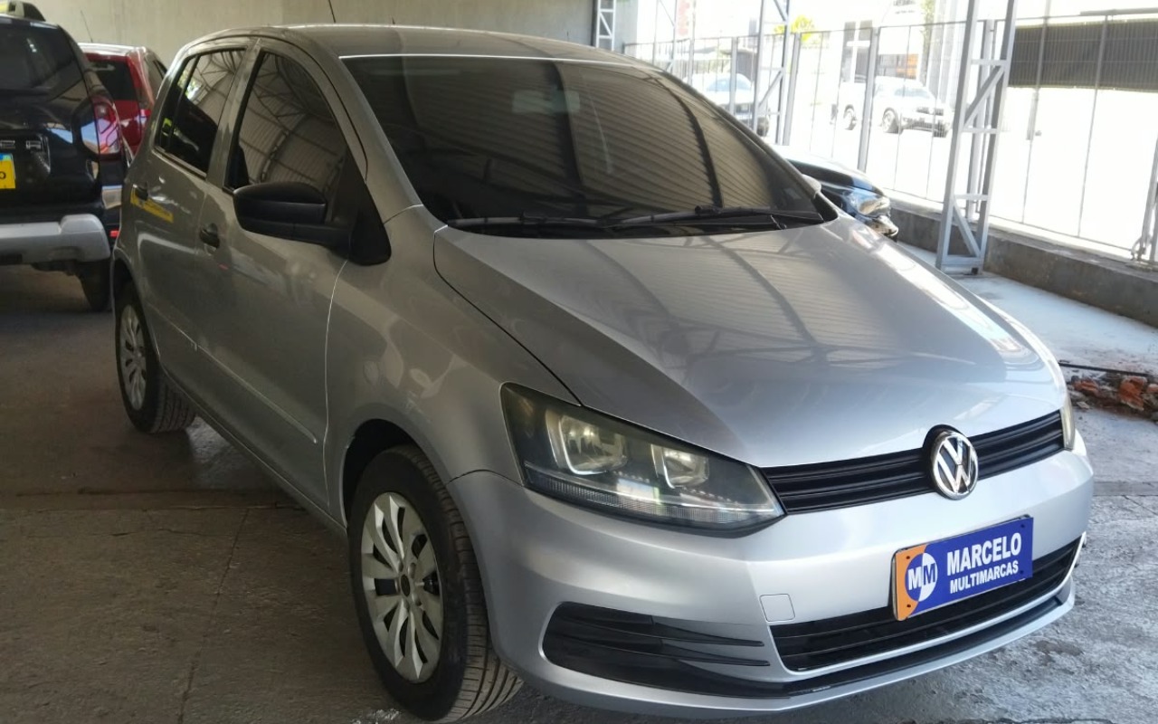 imagem-https://www.socarrao.com.br/sc-vehicle-images-prod/4402941/1792519263059-NjMzYWUzZTktY2M5My00YzI2LWJmOTAtNzFlNDc5NTBjMGEzLmpwZw.jpg