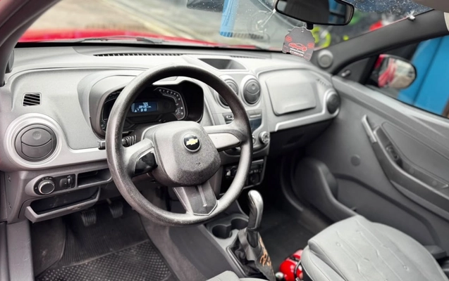 imagem-https://www.socarrao.com.br/sc-vehicle-images-prod/4402946/1792519296561-YmM3Y2I5YTctYzgwZC00Nzc1LTliMmYtMjMyZTA3ODEyNmYyLmpwZWc.jpeg