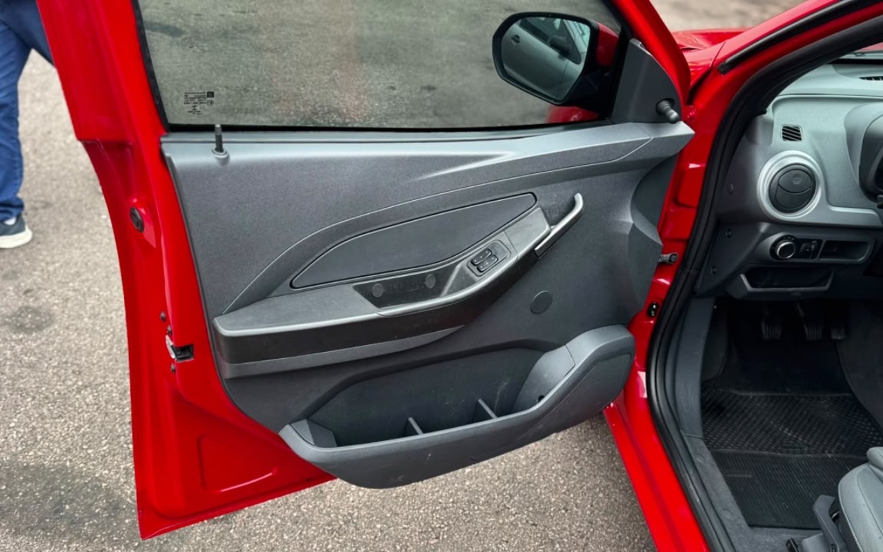 imagem-https://www.socarrao.com.br/sc-vehicle-images-prod/4402946/1792519297347-MzA4ZWFkZTMtOGQzNC00NTdiLTk5ZTYtMjM2ZDM5YzdmZjU0LmpwZWc.jpeg