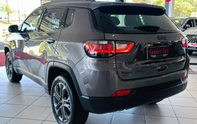 imagem-https://www.socarrao.com.br/sc-vehicle-images-prod/4402949/1792519306352-3_011735.jpg