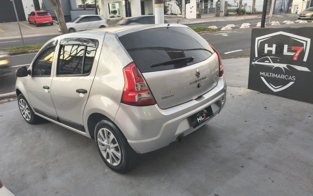imagem-https://www.socarrao.com.br/sc-vehicle-images-prod/4402970/1792519419727-V2hhdHNBcHAgSW1hZ2UgMjAyNi0xMC0yMCBhdCAxNC4wMi4zNigxKS5qcGVn.jpeg
