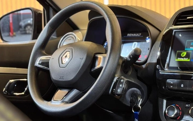 imagem-https://www.socarrao.com.br/sc-vehicle-images-prod/4402973/1792772540313-8562082_14_B_c1ac715941.jpeg