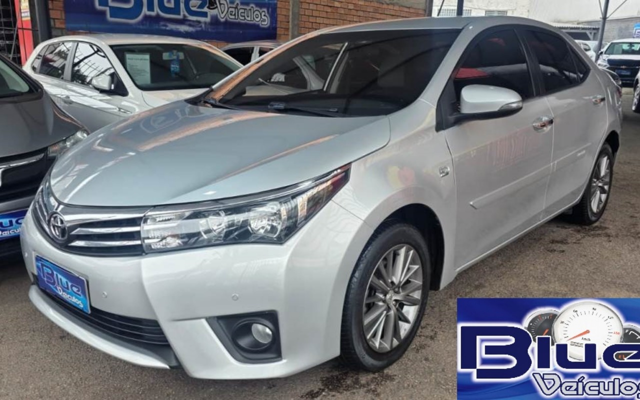 Toyota Corolla 2016 Prata — foto 1 de 3