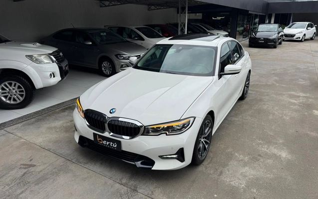 imagem-https://www.socarrao.com.br/sc-vehicle-images-prod/4402989/1792519549485-V2hhdHNBcHAgSW1hZ2UgMjAyNi0wNS0xOSBhdCAxMS4wNC40MCAoNCkuanBlZw.jpeg
