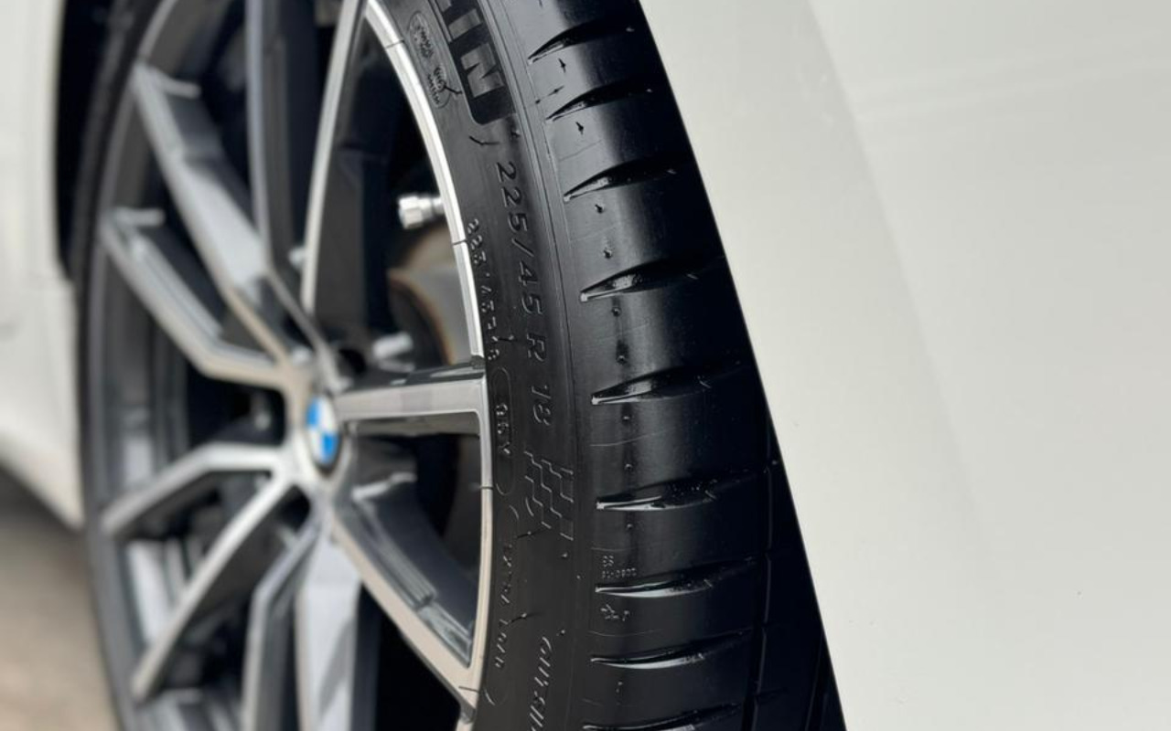 imagem-https://www.socarrao.com.br/sc-vehicle-images-prod/4402989/1792519550523-V2hhdHNBcHAgSW1hZ2UgMjAyNi0wNS0xOSBhdCAxMS4wNC4zOCAoMSkuanBlZw.jpeg