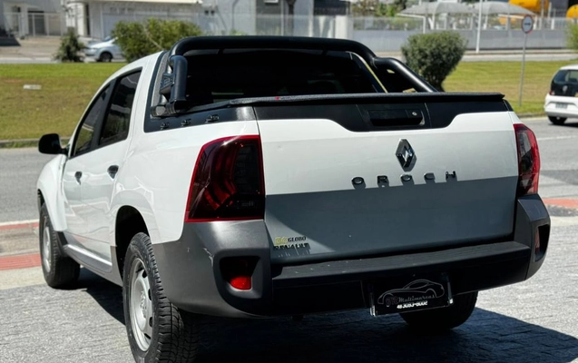 imagem-https://www.socarrao.com.br/sc-vehicle-images-prod/4402990/1792519555106-gb-201e631.jpeg