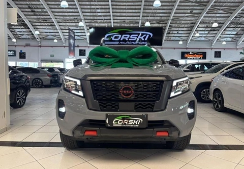 Nissan Frontier 2025 Cinza — foto 1 de 3