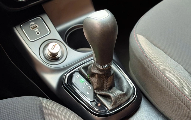 imagem-https://www.socarrao.com.br/sc-vehicle-images-prod/4403002/1792519689674-1_105736.jpg