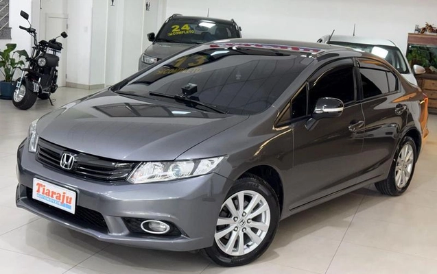 imagem-https://www.socarrao.com.br/sc-vehicle-images-prod/4403006/1792519701071-8530289_0_B_963482cb68.jpeg