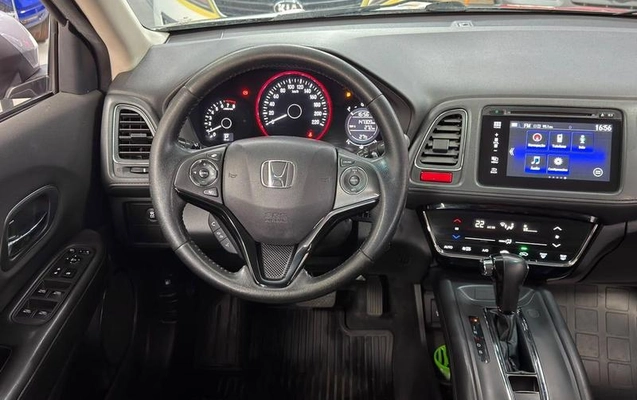 imagem-https://www.socarrao.com.br/sc-vehicle-images-prod/4403130/1792520137600-8573426_12_B_3db036405b.jpeg