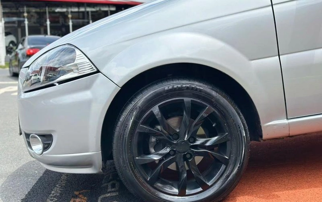 imagem-https://www.socarrao.com.br/sc-vehicle-images-prod/4403134/1792520177179-8539192_5_B_beb433654f.jpeg