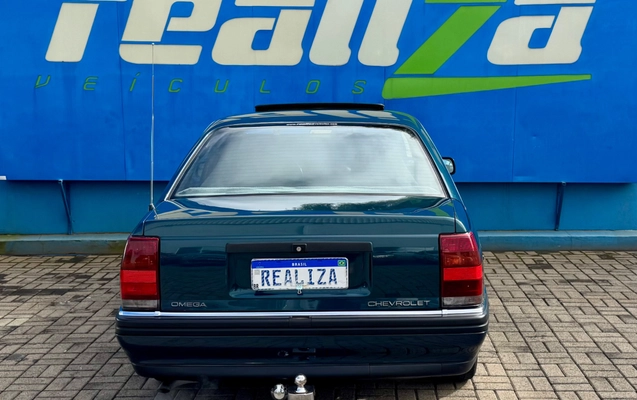 imagem-https://www.socarrao.com.br/sc-vehicle-images-prod/4403213/1792520324351-f12f06dc-8c8a-484f-8a4c-e9bc0a55acad.jpg