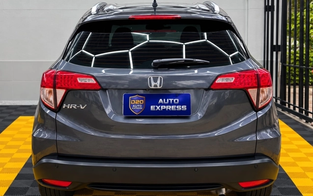 imagem-https://www.socarrao.com.br/sc-vehicle-images-prod/4403226/1792520336017-jYCF68vj85y1ugLQHemmtIJQjum3mnIH.jpg