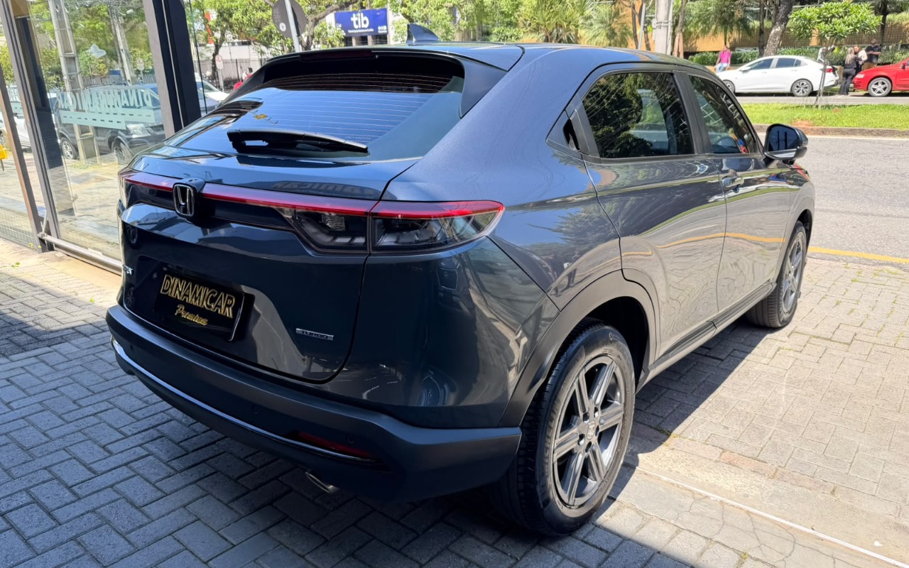 imagem-https://www.socarrao.com.br/sc-vehicle-images-prod/4403239/1792520429043-My5qcGVn.jpeg