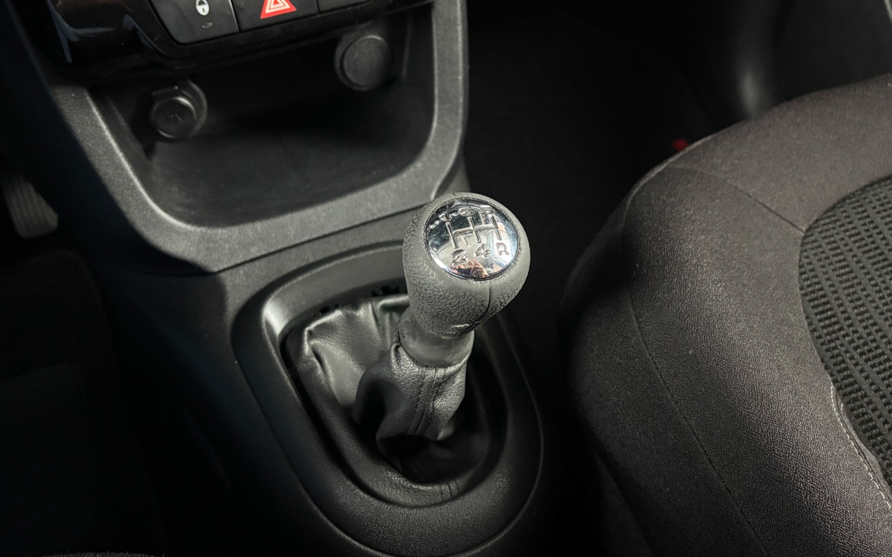 imagem-https://www.socarrao.com.br/sc-vehicle-images-prod/4403249/1792520454872-MDE1LmpwZw.jpg