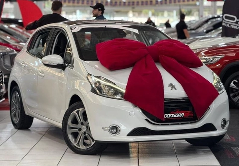 Peugeot 208 2015 Branco — foto 1 de 3
