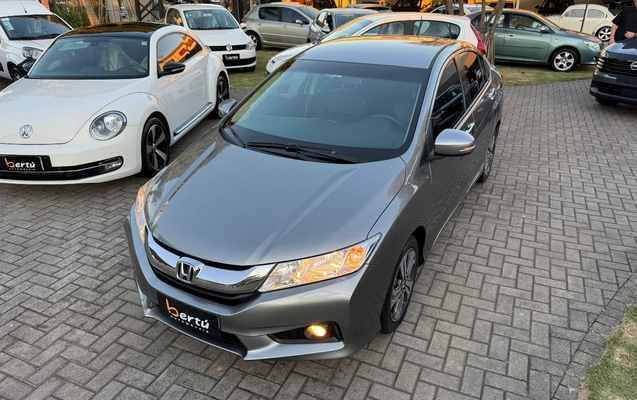 imagem-https://www.socarrao.com.br/sc-vehicle-images-prod/4403372/1792520989864-SW1hZ2VtIGRvIFdoYXRzQXBwIGRlIDIwMjUtMDctMjUgw6AocykgMTguMjIuNTJfN2Q3YmQ5YmIuanBn.jpg