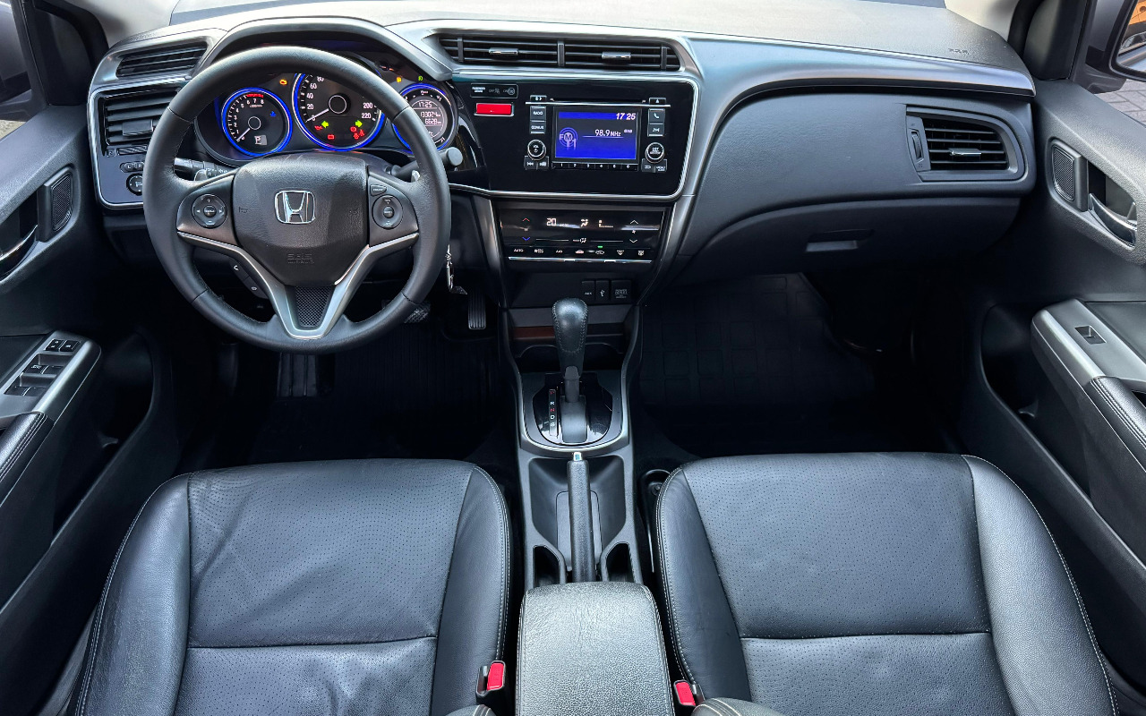 imagem-https://www.socarrao.com.br/sc-vehicle-images-prod/4403372/1792520990183-SW1hZ2VtIGRvIFdoYXRzQXBwIGRlIDIwMjUtMDctMjUgw6AocykgMTguMjIuNTFfN2Y1YmU3MjUuanBn.jpg