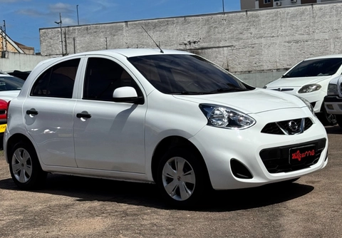 Nissan MARCH S 1.0 12V Flex 5p 2017 Branco — foto 1 de 3