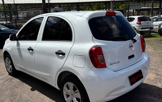 imagem-https://www.socarrao.com.br/sc-vehicle-images-prod/4403374/1792520995899-SU1HXzgzOTAuanBlZw.jpeg