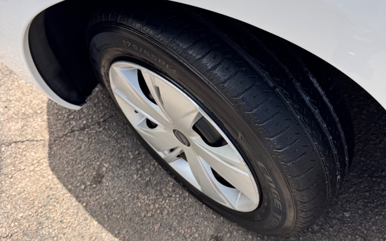 imagem-https://www.socarrao.com.br/sc-vehicle-images-prod/4403374/1792520996337-SU1HXzgzODQuanBlZw.jpeg
