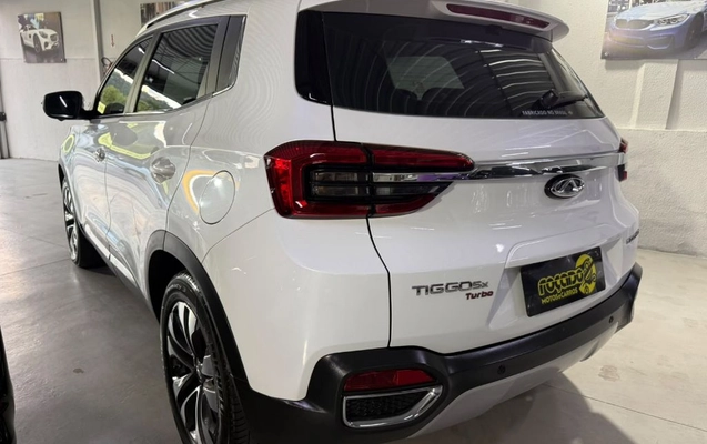 imagem-https://www.socarrao.com.br/sc-vehicle-images-prod/4403384/1792521042105-gb-91fab98.jpeg