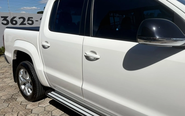imagem-https://www.socarrao.com.br/sc-vehicle-images-prod/4403389/1792521059533-ZDU1Zjg4MGYtNTZiYi00MzJiLTk2MGUtZjQ0NTZlYTBmM2JiLmpwZWc.jpeg