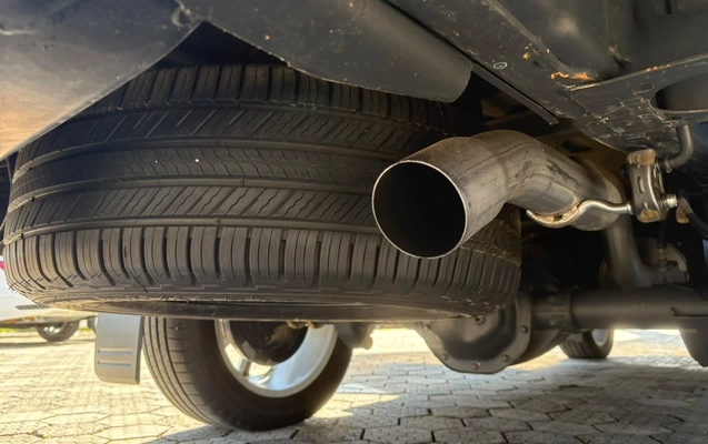 imagem-https://www.socarrao.com.br/sc-vehicle-images-prod/4403389/1792521059661-Nzg0NzQ3NWQtNmFhNy00ZTI2LTgxYzMtMDJmZDVlNDdkN2U4LmpwZWc.jpeg