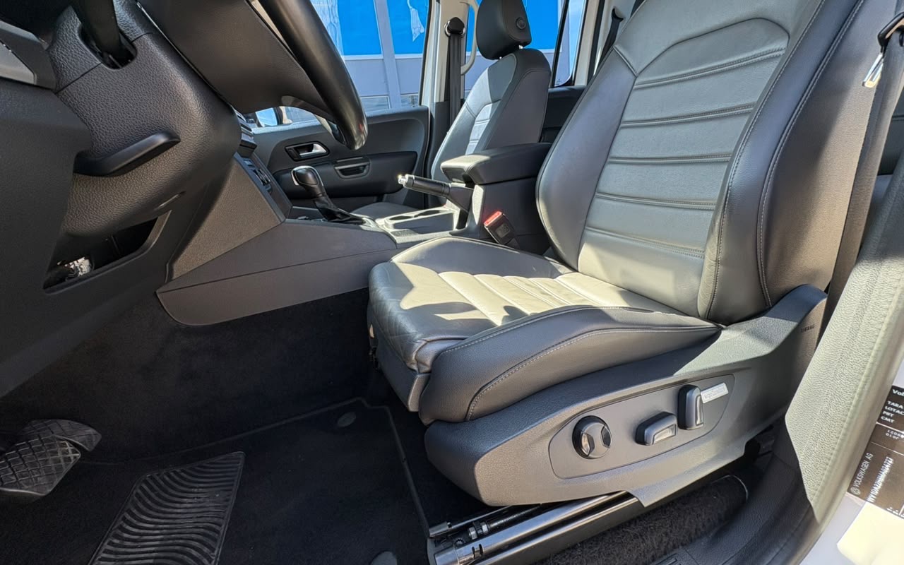 imagem-https://www.socarrao.com.br/sc-vehicle-images-prod/4403389/1792521059899-ZThiM2JhNTMtZThmMS00NTllLTlhZDMtZTQzNjYxNmE3ZjFiLmpwZWc.jpeg