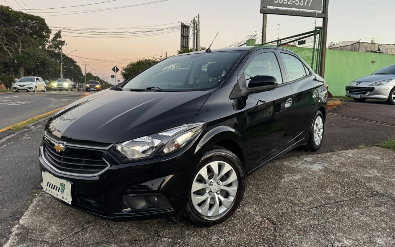 Chevrolet Prisma 2018 Preto — foto 1 de 3
