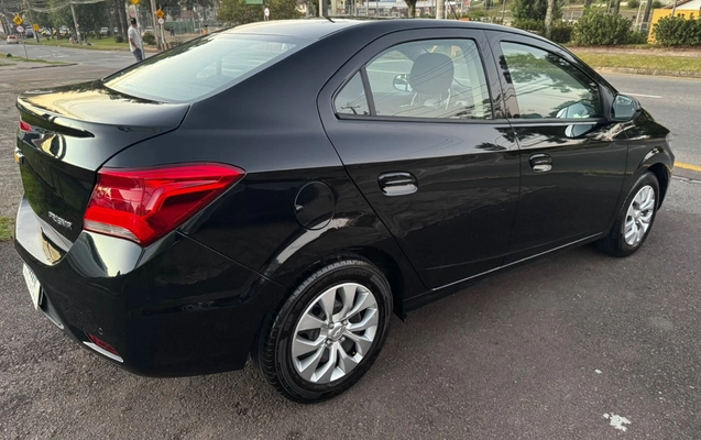 imagem-https://www.socarrao.com.br/sc-vehicle-images-prod/4403407/1792521195102-MTIuanBlZw.jpeg
