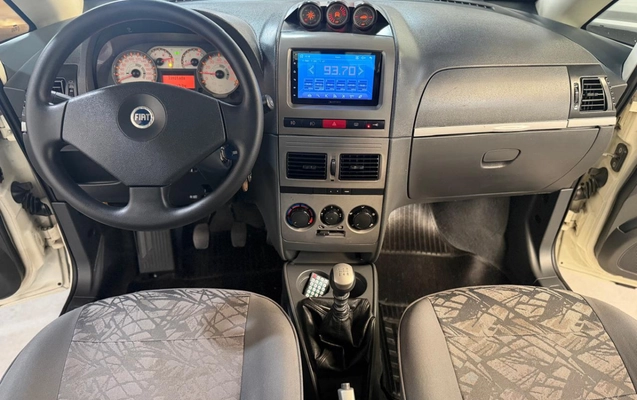 imagem-https://www.socarrao.com.br/sc-vehicle-images-prod/4403427/1792521345651-pRvc7jB7G1NhwU6NLVy5xnfEkiAp9ex0.jpg